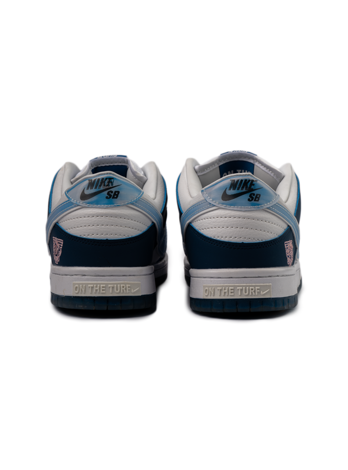 Nike SB Dunk Low Born X Raised