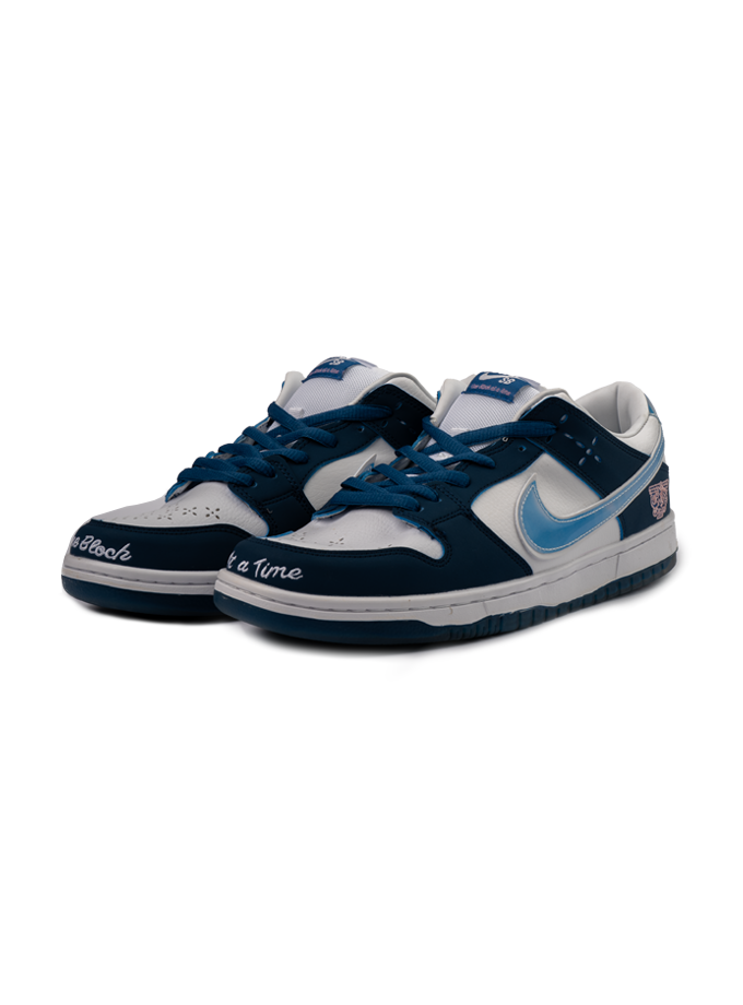 Nike SB Dunk Low Born X Raised